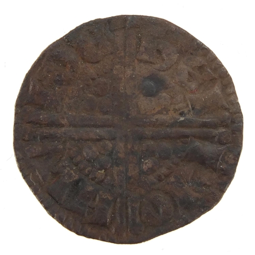 205 - Hammered silver long cross penny, approximate weight 1.5g