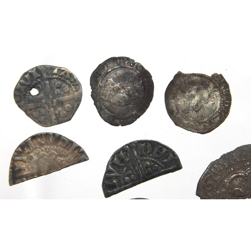 216 - Three hammered silver pennies, together with clippings and other coins, approximate weight 9.6g