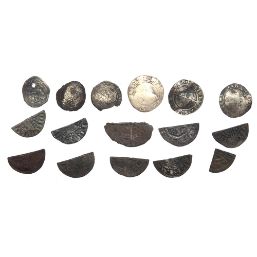 216 - Three hammered silver pennies, together with clippings and other coins, approximate weight 9.6g