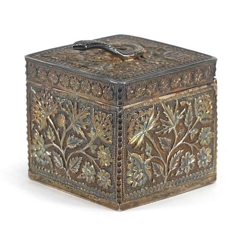 732 - Good quality unmarked Indian silver square box and cover, the hinged lid mounted with a serpent, emb... 