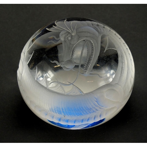 629 - Peter Dreiser glass paperweight etched with a dragon, limited edition 22/27, 9cm in diameter