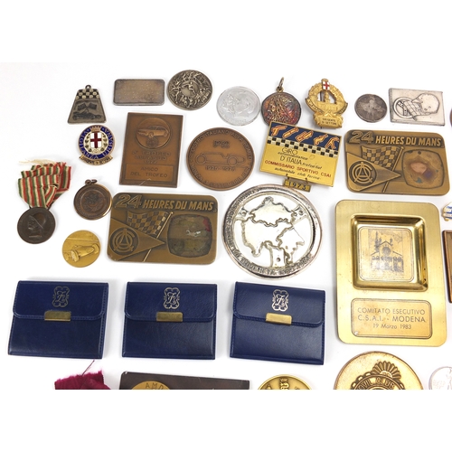 140 - Collection of motoring badges, medals and medallions, mostly Italian, including some silver exmaples