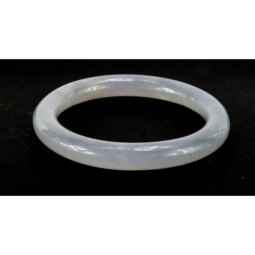 494 - Chinese white stone bangle possibly rock crystal, 8cm in diameter, approximate weight 55.9g