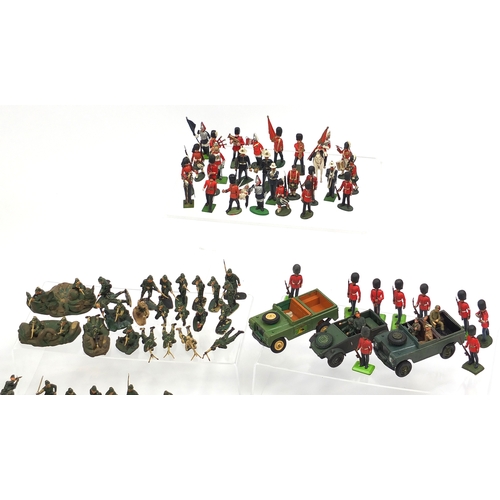 382 - Large collection of plastic soldiers and accessories including some Britain examples