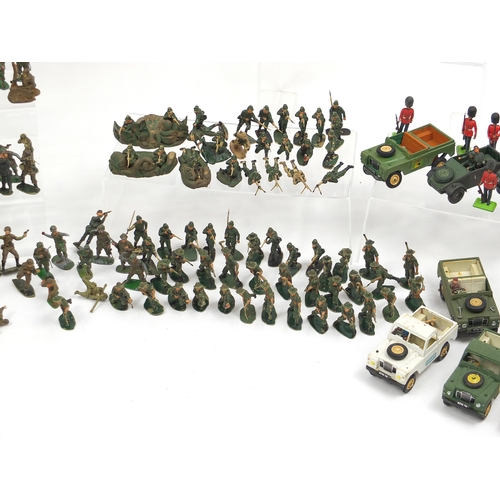 382 - Large collection of plastic soldiers and accessories including some Britain examples