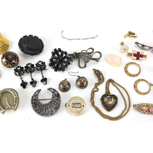 899 - Antique, vintage and later jewellery including pique work brooch and earrings, coral  necklaces, gla... 