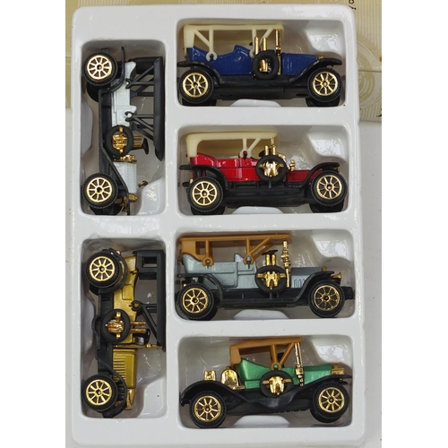 125 - Group of boxed Matchbox die cast vehicles