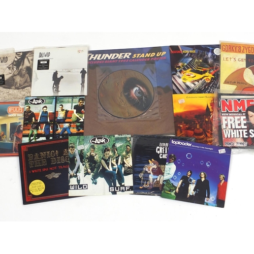 2723 - Rock and Pop 7inch singles, some picture discs together with a coloured vinyl including Catatonia, W... 