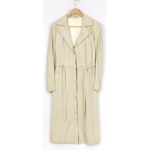 600 - Cream leather full length coat, size 42