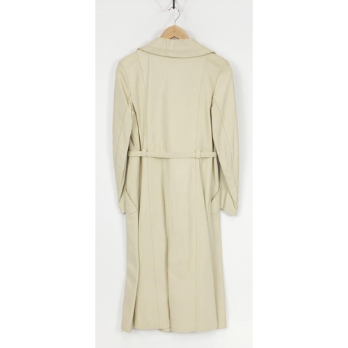 600 - Cream leather full length coat, size 42