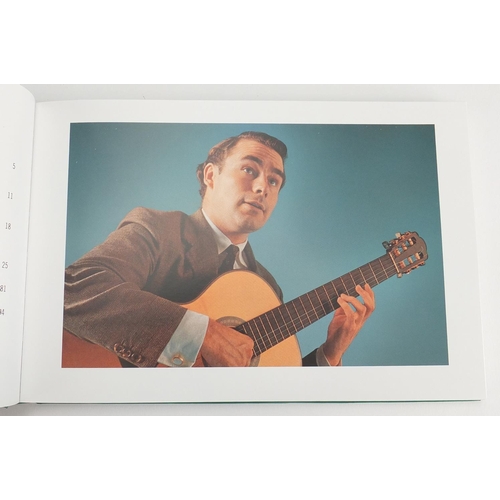 2068 - Julian Bream - The Complete RCA album Collection classical guitar anthology