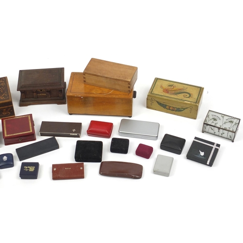 207 - Assorted jewellery boxes including carved wooden examples