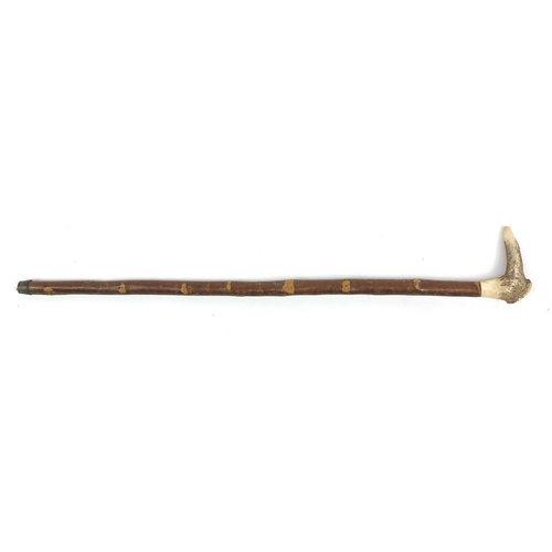 165 - Vintage walking stick with antler horn whistle handle, 91cm in length