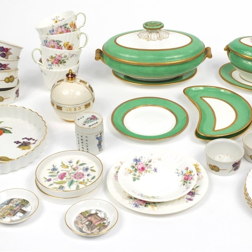 198 - Tea and dinnerware including Wedgwood, Copeland Spode Italian, Royal Doulton Arcadia, Royal Worceste... 