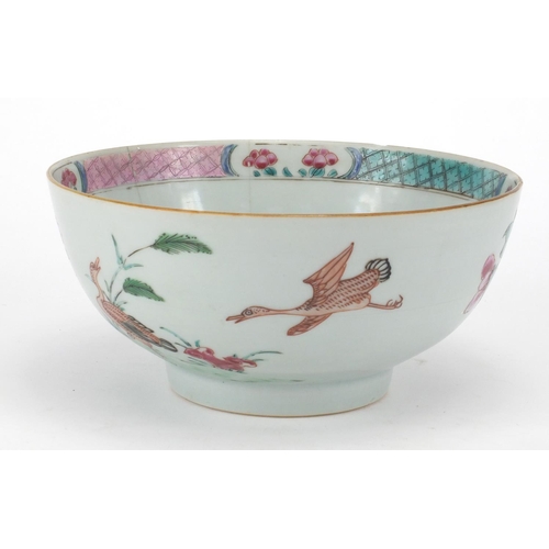 422 - Chinese porcelain footed bowl decorated with birds and flowers, 20cm in diameter