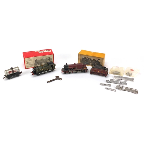 314 - Model railway including OO gauge locomotive numbered 1108, Wills Finecast Great Western Railway loco... 