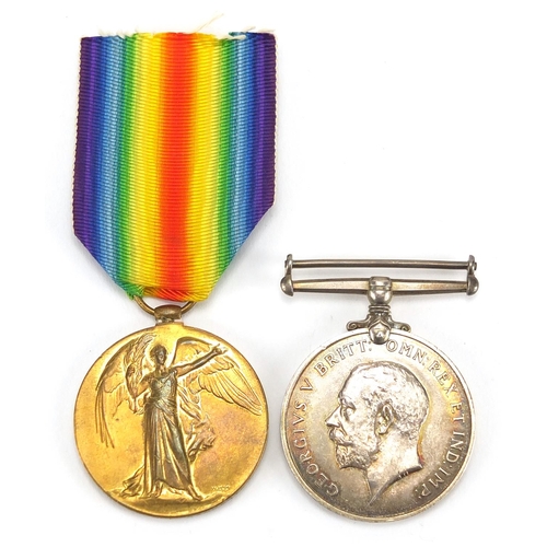 258 - British Military World War I pair awarded to SISTER H L CARPENTER