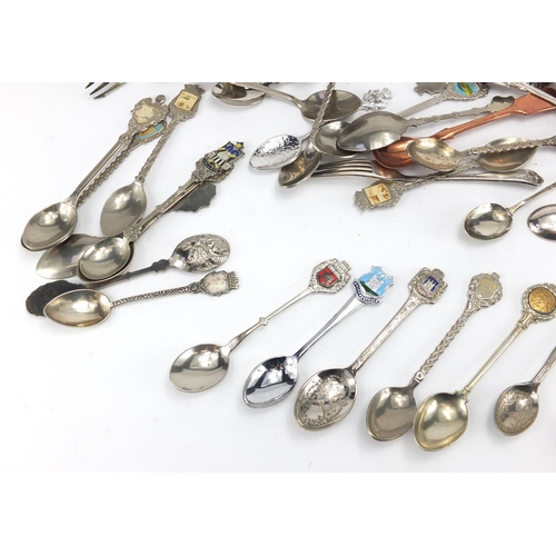 533 - Mostly silver plated flatware including souvenir spoons