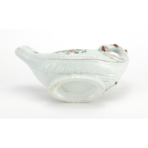 501 - 18th century Worcester porcelain Cos Lettuce Leaf sauce boat, hand painted with flowers, 22cm in len... 