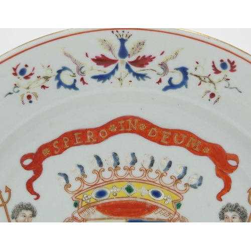 355 - Chinese porcelain armorial plate, hand painted in the famille rose palette with a crest and latin in... 