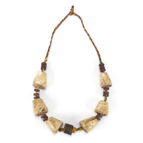 484 - Tribal interest shell necklace