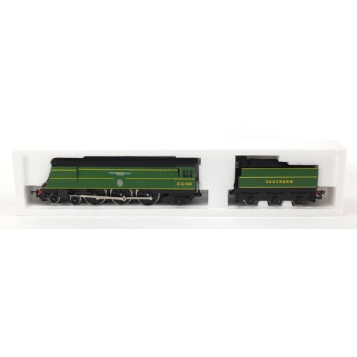 316 - Two OO gauge locomotive and tenders, comprising Hornby R.374, Battle of Britain Spitfire and Jouef 8... 