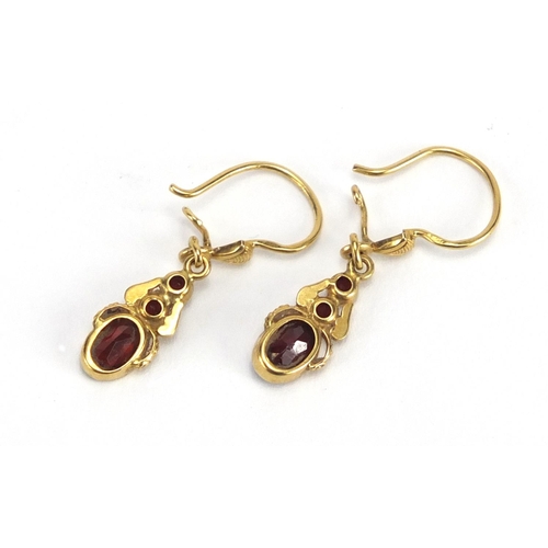 750 - Pair of 18ct gold garnet drop earrings, 3cm in length, approximate weight 2.0g