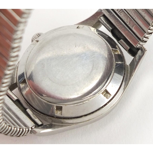 808 - Gentleman's vintage Girard-Perregaux wristwatch, with date dial, numbered 2209425 to the movement, 3... 