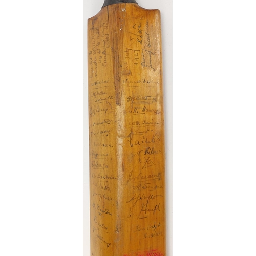 167 - 1920's wooden cricket bat with Leicestershire and Warwickshire ink signatures, including Chesney All... 