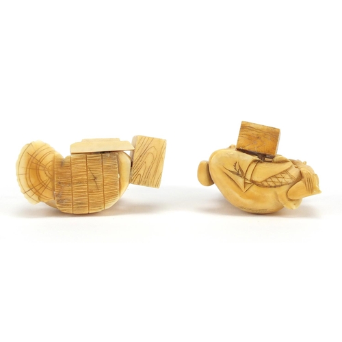 447 - Pair of Japanese carved ivory Okimono's, both of seated workers, each 5cm high