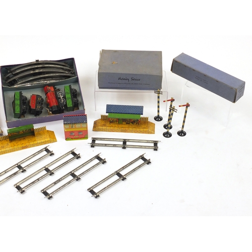 315 - Hornby OO gauge train set and accessories