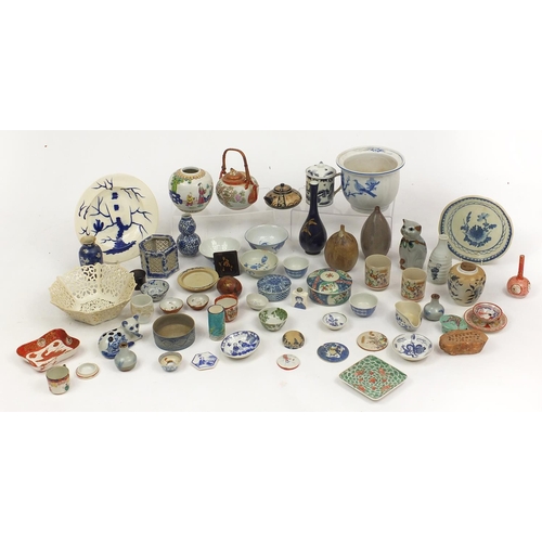 270 - Mostly Chinese and Japanese ceramics including meat plate, plates, vases, ginger jars, teapot and te... 