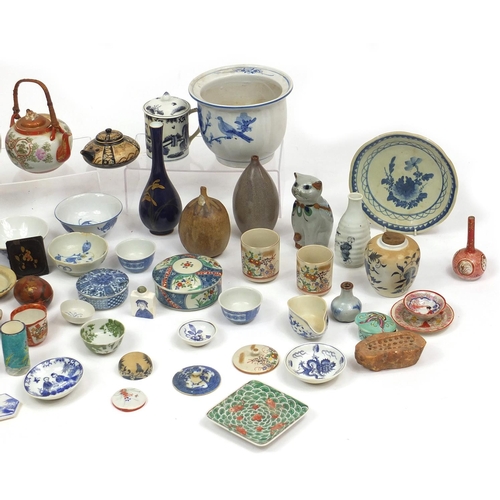 270 - Mostly Chinese and Japanese ceramics including meat plate, plates, vases, ginger jars, teapot and te... 