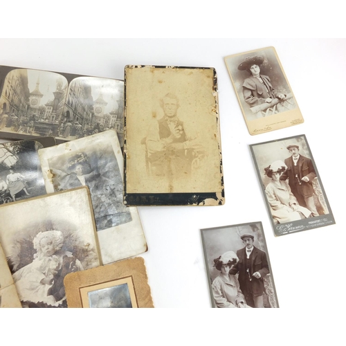 743 - Selection of Victorian black and white Stereoview cards and cabinet cards