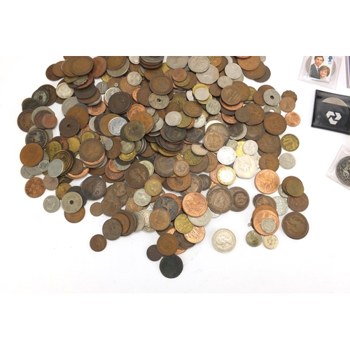 413 - Large selection of World coinage, Commemorative crowns and some banknotes