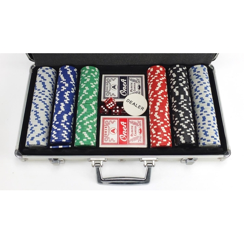 521 - Poker set with carry case