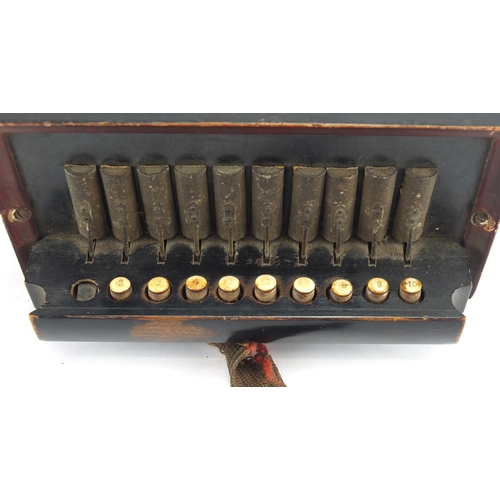 222 - Little Lord Fauntleroy accordion