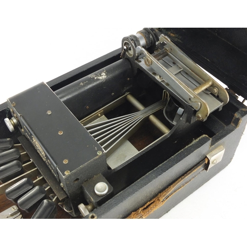 226 - Matrix model G number 1310 short hand machine, by the Royal National Institute for the Blind