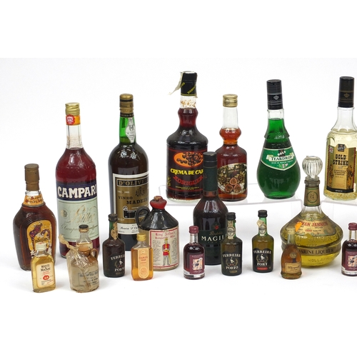 316 - Liqueurs and spirits including Hardy VSOP Cognac, Teachers Whiskey, Whyte and Mackay, Madeira, Bols ... 