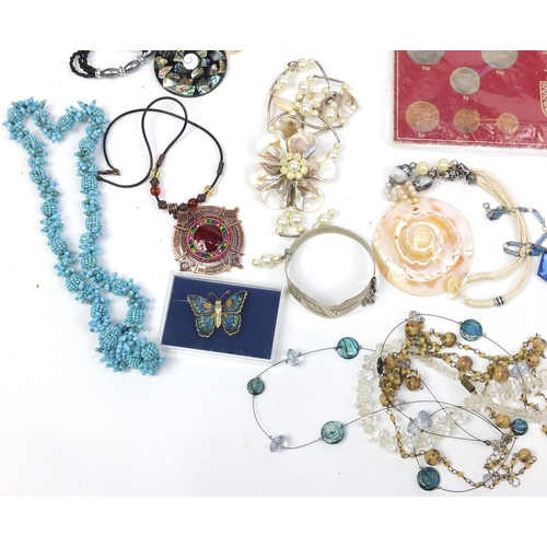 411 - Box of assorted costume jewellery including necklaces, as new wristwatches and bracelets, with a sel... 