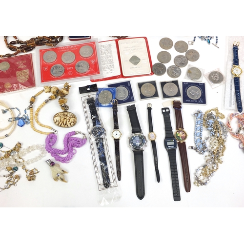 411 - Box of assorted costume jewellery including necklaces, as new wristwatches and bracelets, with a sel... 