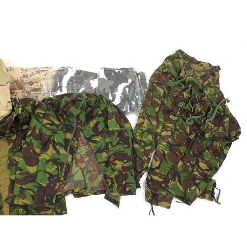 928 - Collection of United States and British Military camo