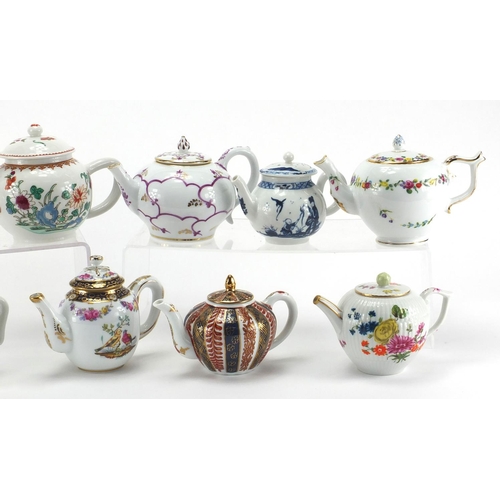 2178 - Victoria and Albert Museum porcelain teapot collection comprising twelve teapots including Kangxi, W... 