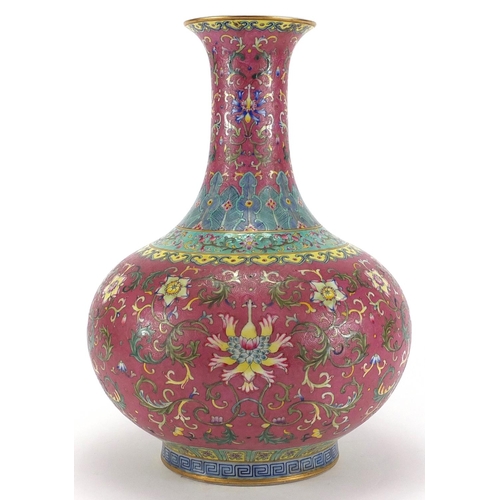 612 - Large Chinese porcelain vase, finely hand painted and incised with flower heads and foliate scrolls,... 