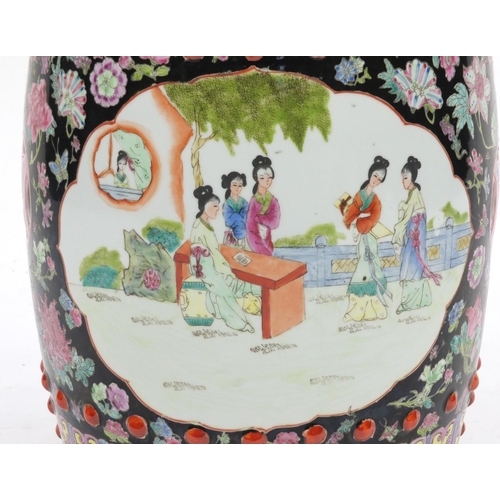 2117 - Chinese porcelain drum garden seat, hand painted in the famille noire palette with panels of figures... 