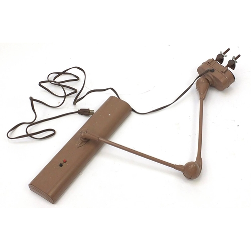 120 - Flexo industrial articulated Lamp, Art Speciality Co Chicago, approximately 1m in length