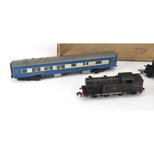 2202 - Three OO gauge locomotives including Hornby 69550