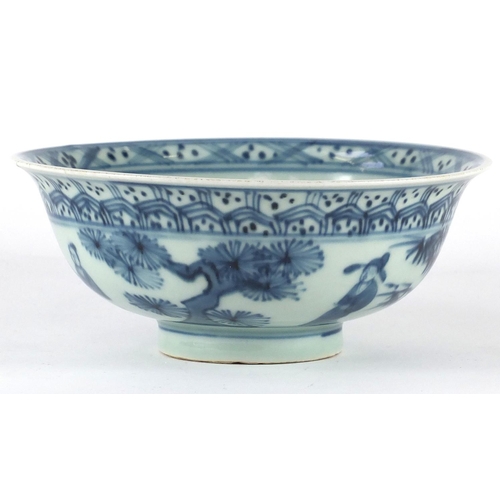 604 - Chinese blue and white porcelain bowl, hand painted with three friends, 16cm in diameter