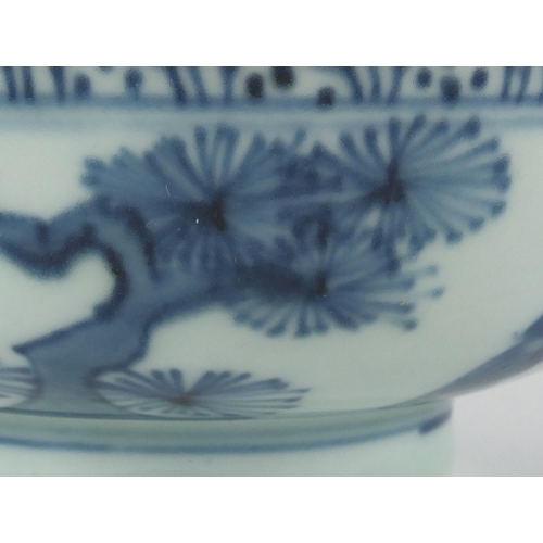 604 - Chinese blue and white porcelain bowl, hand painted with three friends, 16cm in diameter