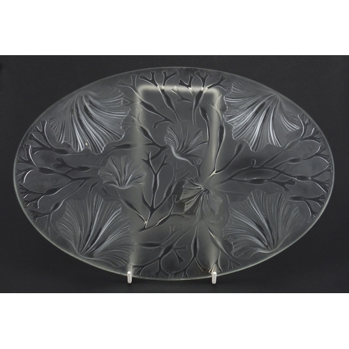 918 - French Art Deco oval glass stand by Veryls, relief moulded with sea scallops, 30cm x 20cm